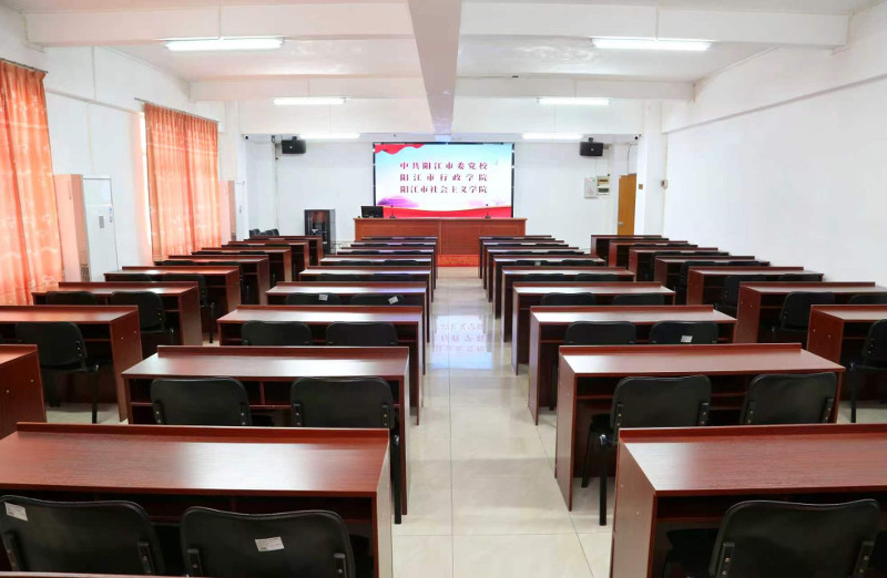 教学楼203课室导出.jpg